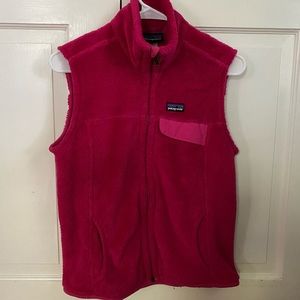 Bright fuchsia Patagonia Retool fleece vest